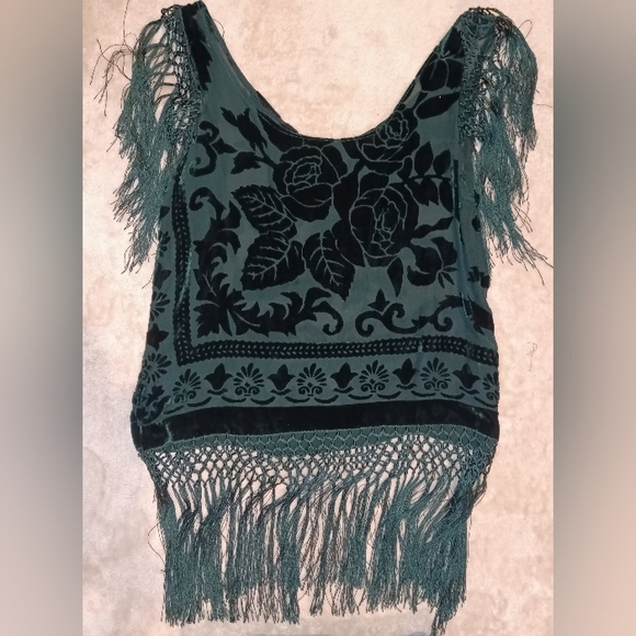 Burnout Velvet Elegant Fringe Trimmed Skirt Set Size S - Picture 2 of 6